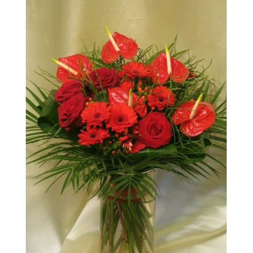 Pink rainbow - heart-shaped rose box L